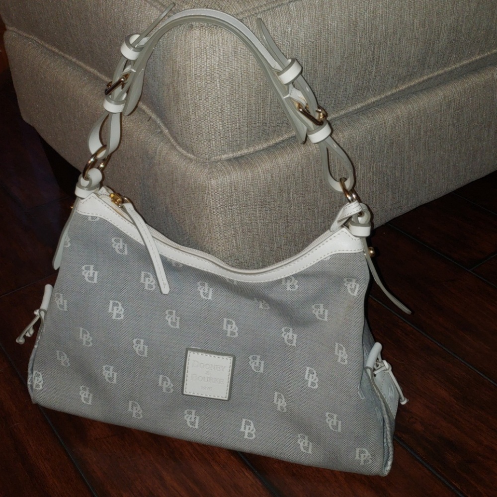 Dooney and Bourke purse
